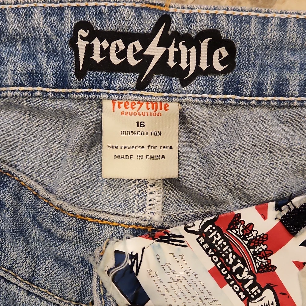 Freestyle - Picture 2 of 4